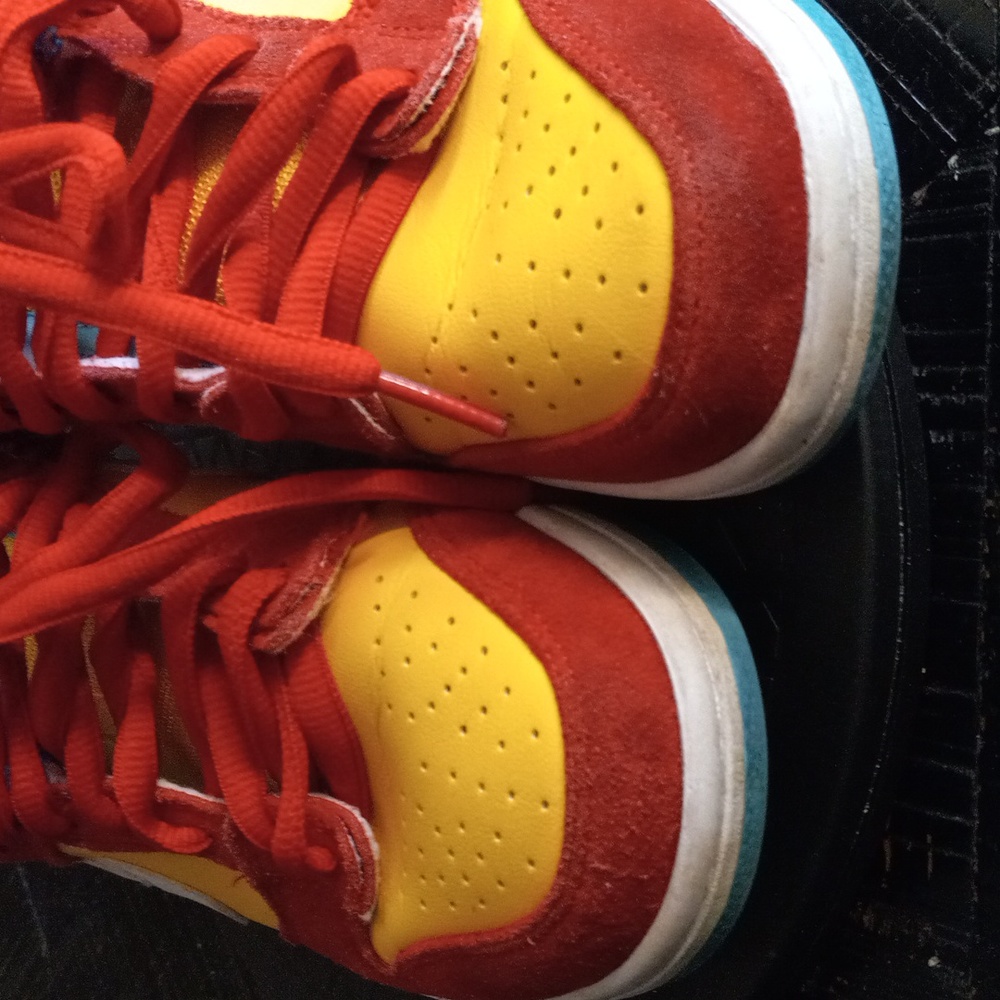 Nike Dunks - Picture 6 of 16